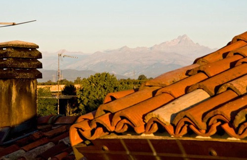 Carru Apartment | Homerez - Nice appartement for 7 ppl. with garden, terrace and balcony at Carrù