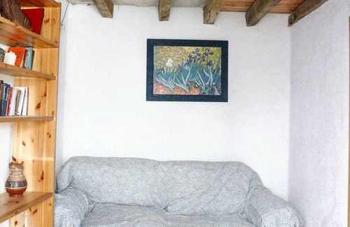 Chinchon House | Cozy Getaway for 2 at Homerez in Chinchón