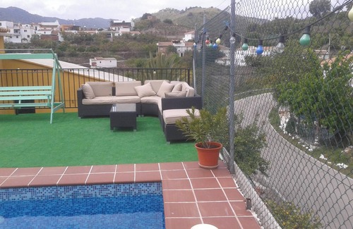 Portugalejo House | Inviting Canillas House with Private Pool and Ocean Views