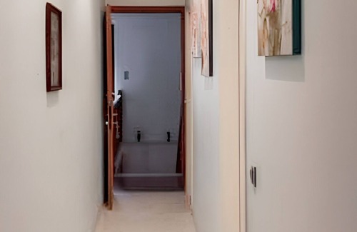 Kimolos Apartment | Beautiful Kimolos Apartment for 6 with Ocean View & Balcony