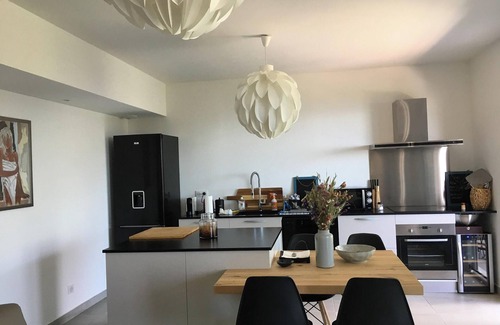 Ville-di-Pietrabugno Apartment | Homerez - Sea-view apartment in Bastia