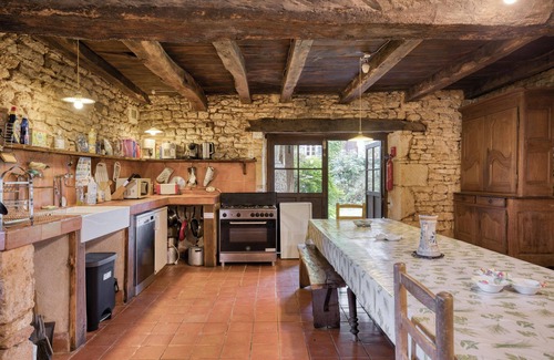 Gavaudun House | Guest Rated 9.6: Cozy House with Pool in Gavaudun