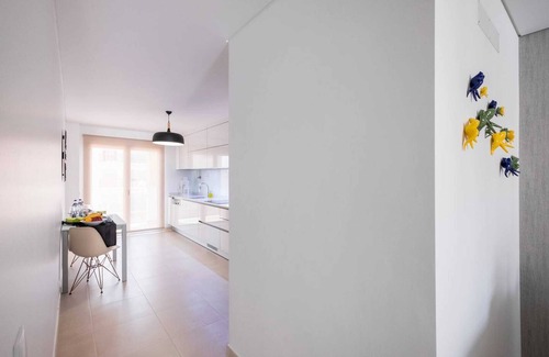 Fatima Apartment | Oceanfront Apartment for 6 Guests Near Fátima Attractions