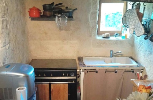 Bio Apartment | Guest Rated: Perfect Studio for 2 with Shared Pool & Terrace