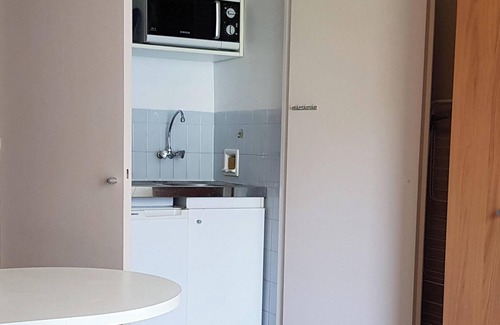 4th Arrondissement Apartment | Discover a Cozy Studio with Balcony in Marseille