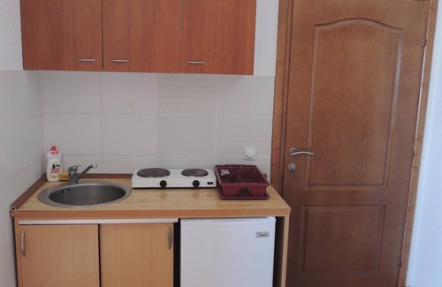 Rana Apartment | Charming Ulcinj Studio with Balcony and Oceanfront Views