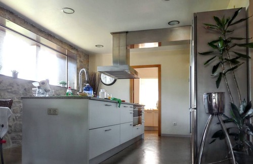 Torroella de Montgri Villa | Homerez - Villa in Torroella de Montgrí