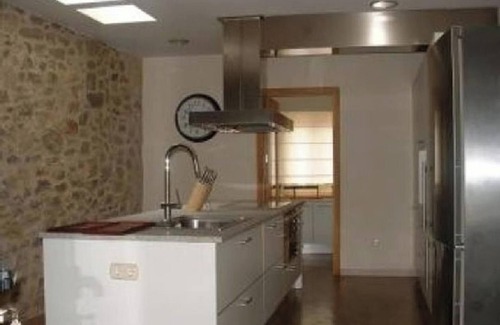 Torroella de Montgri Villa | Homerez - Villa in Torroella de Montgrí