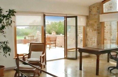 Torroella de Montgri Villa | Homerez - Villa in Torroella de Montgrí