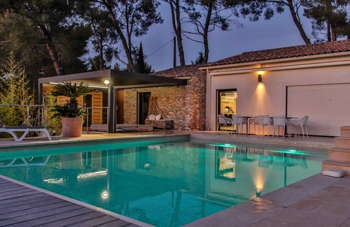 Le Beausset Villa | Villa with Pool & Spa, 7 km from Beach - Guest Rated 10/10