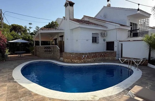 Punta Umbria Villa | Homerez - Villa in Punta Umbría
