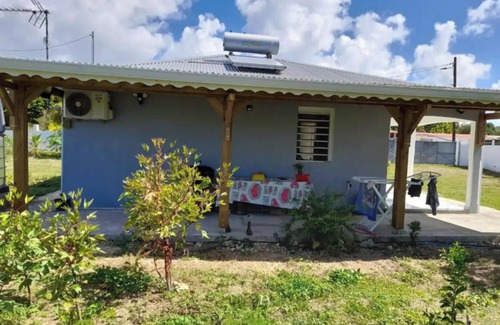 Grand-Bourg House | Homerez - Welcoming house in Grand-Bourg with garden and terrace