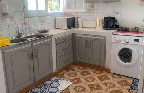 Trois-Rivieres House | Homerez - Welcoming House near Sainte-Luce with Barbecue