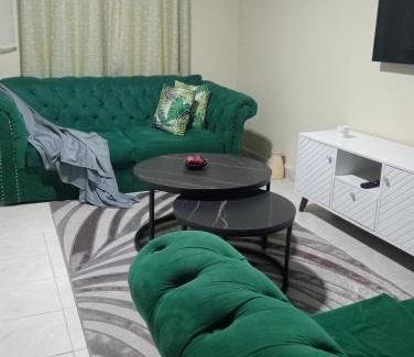 Ngong Apartment | Family-Friendly Retreat at Homes by Deuces with Dining