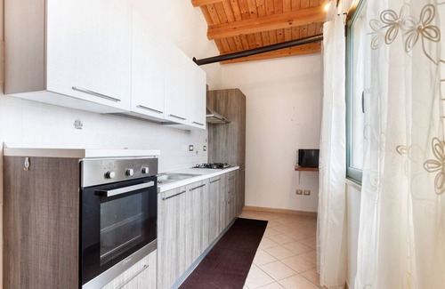 Santa Giusta House | Relax at Belvilla by OYO Villa Manca with Family-Friendly Amenities