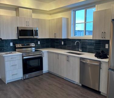 Southeast Calgary House | Homeshare Condo in Legacy Calgary AB