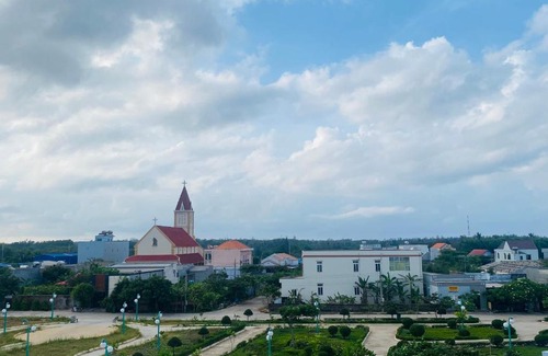 Phu Quy House | Enjoy Family-Friendly Stays at HOMESTAY ĐĂNG NHI