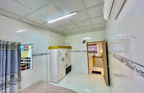 Ninh Kieu Apartment | Budget-Friendly Homestay 385: Pet & Child Friendly Retreat