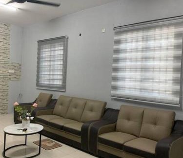 Hutan Melintang House | Discover Homestay 69: Guest Rated 8.5/10 Experience