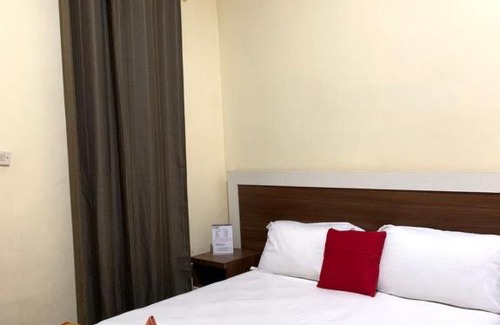 Kotaraja House | Family-Friendly Stay at Homestay Akavi Jayapura