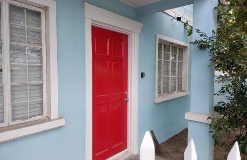 Santa Rosa House | Inviting Homestay at 24 Laguna Bel-Air with Pool Access