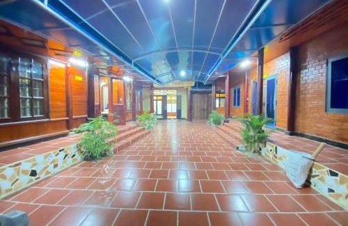 Ham Tan Hotel | Beachfront Homestay Bằng Lăng Tím with Pool & Ocean View