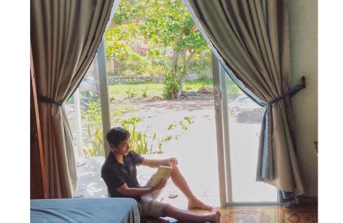 Cham Island House | Oceanfront Homestay Bai Huong: Family-Friendly Retreat