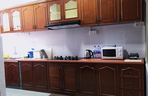 Kampung Sungai Nibong House | Guest Rated 9.2: Homestay Bayan Baru in Taman Sri Nibong
