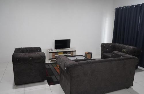 Behrang Stesen House | Homestay Behrang Sentral