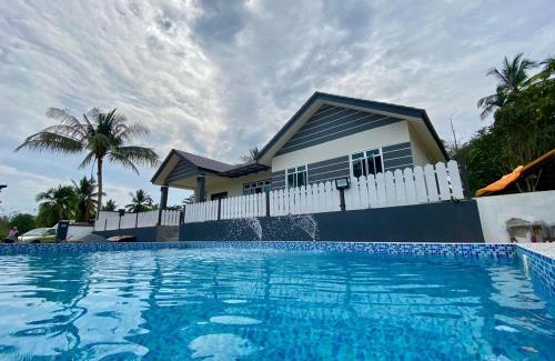 Kuala Nerang House | Guest Rated 9.9: Homestay Bendang Hilir with Pool Access