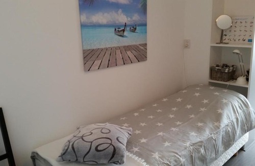 Den Burg House | Top-Rated Homestay Bij Aelita for Your Ideal Getaway