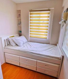 Butuan Apartment | Pet-Friendly Homestay by Ernz with Free Breakfast & Kids Welcome