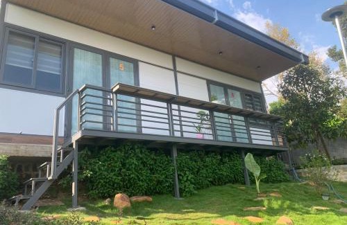 Bao Loc Hotel | Oceanfront Homestay Chân Quê: Guest Rated 9.5/10