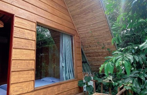 Kien Hai Bed & Breakfast | Relax at Homestay Coffee Sunset Hòn Sơn with Ocean Views