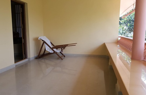 Pinangode House | Family-Friendly Homestay with Kitchen & Breakfast Included