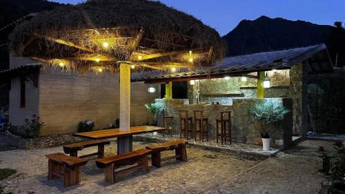 Binh Lieu Bed & Breakfast | HOMESTAY Hương Hồi Quế