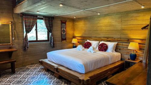 Binh Lieu Bed & Breakfast | HOMESTAY Hương Hồi Quế