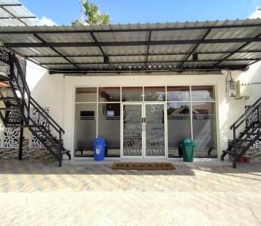 Rote Island Hotel | Budget-Friendly Homestay Java Rote: Ideal for Families