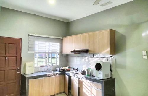 Kapar House | Family-Friendly Homestay in Juara Meru, Setia Alam