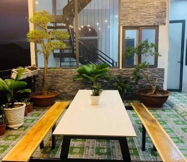Binh Thuy Hotel | Cozy Homestay KV with Breakfast and Hot Tub Access