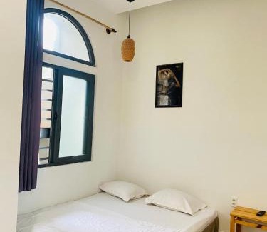 Binh Thuy Hotel | Cozy Homestay KV with Breakfast and Hot Tub Access