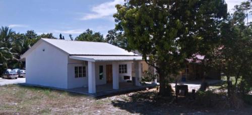 Kuala Teriang House | Comfortable Homestay Near Langkawi Airport with Kitchen