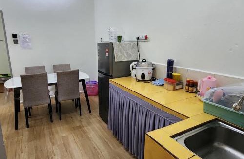 Bukit Gambir House | Homestay Mak 'Ndek