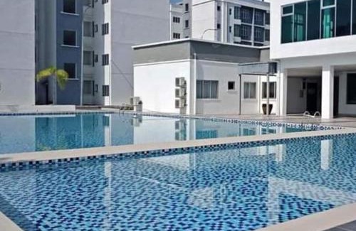 Hulu Kinta Apartment | Family-Friendly Homestay Millazzz Apartment with Pool