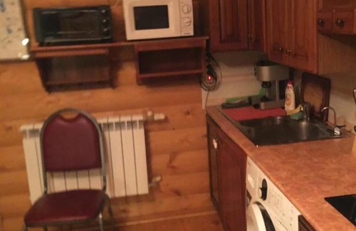 Spasskoe Apartment | Guest Favorite Homestay on Lugovaja with Pool & Hot Tub