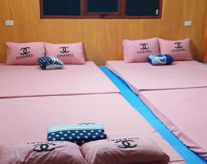 Ha Quang Apartment | Cozy Homestay Pac Bo in Cao Bang with Hot Tub & Pool
