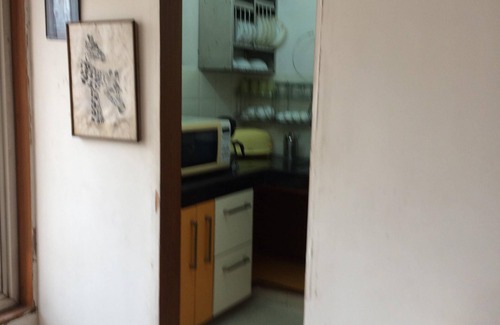 Noida Apartment | Comfortable HomeStay Premium for Professionals - Family Friendly