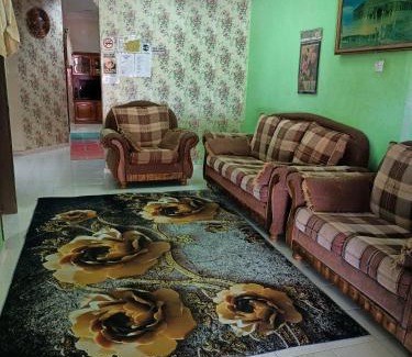 Kuantan House | Highly Rated Homestay Prima Bayu - Perfect for Families