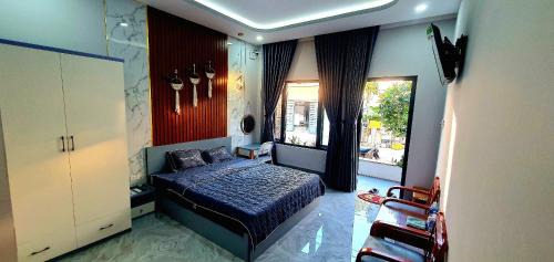 Phu Quy Apartment | Guest Rated 10/10: Homestay Quyên Quỳnh Oceanfront Retreat