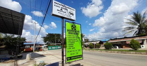 Rinding House | Cozy Homestay Rafatar: Family-Friendly with Breakfast!